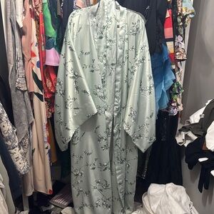 Vintage Floral Green Women's Kimono Jacket Robe NWOT